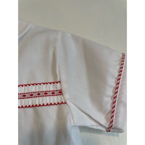 Bryan short sleeve vintage top button collared white red embroidered. Size 24mo - Picture 3 of 5